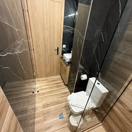 Ethra 8 Apartament
