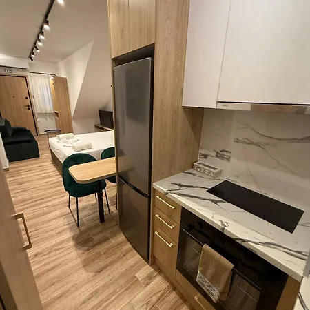 Apartament Ethra 8 Wolos